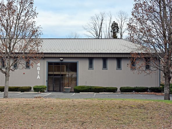461A Danbury Rd, New Milford, CT 06776